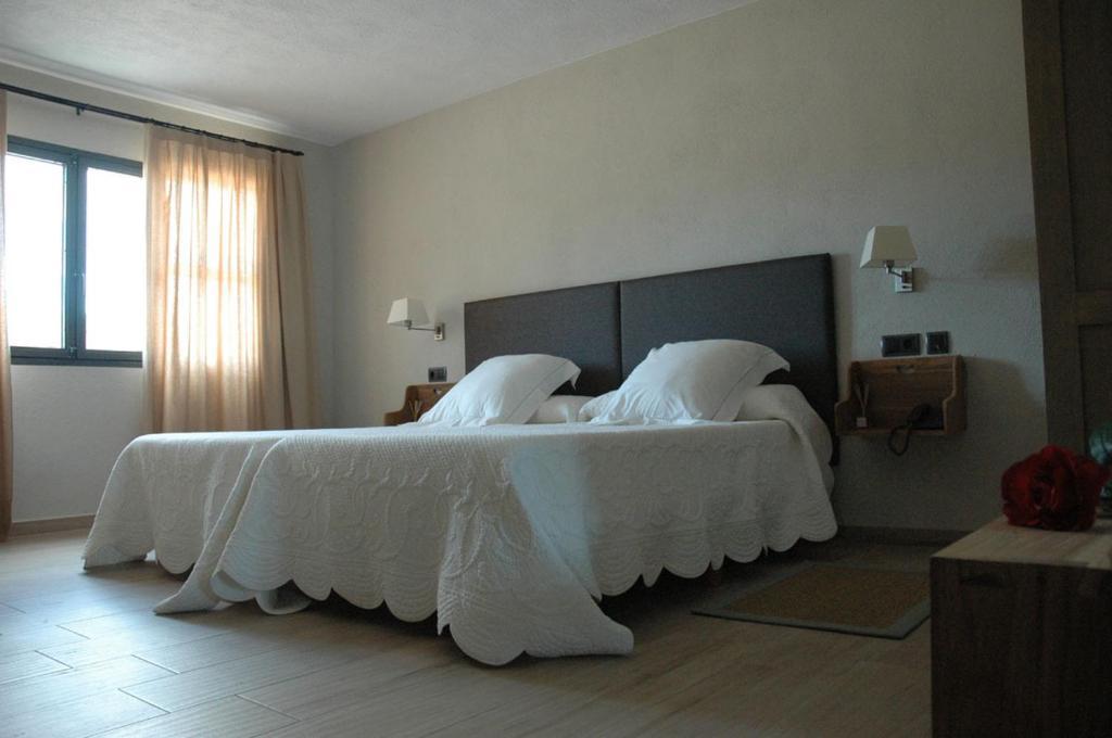 Hotel Mas El Cuquello Els Ibarsos Rum bild