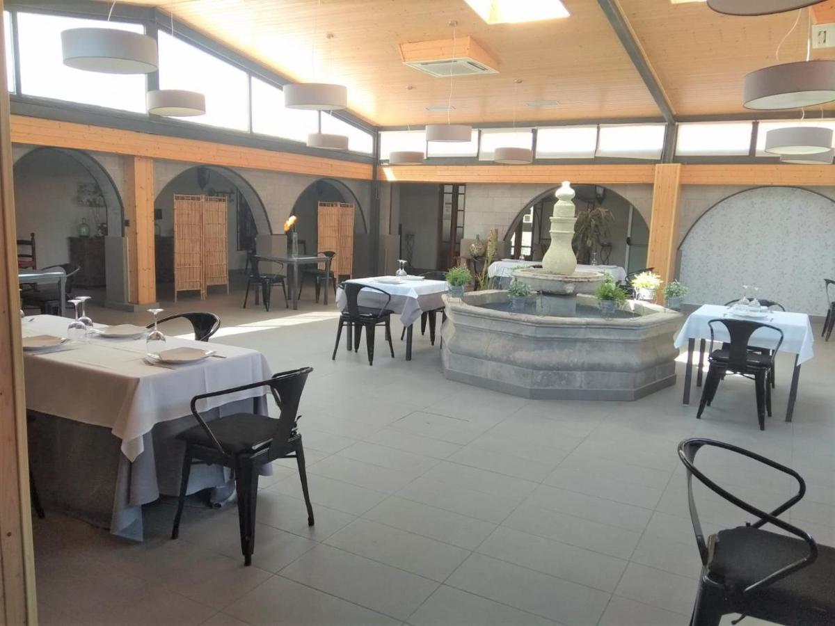 Hotel Mas El Cuquello Els Ibarsos Exteriör bild